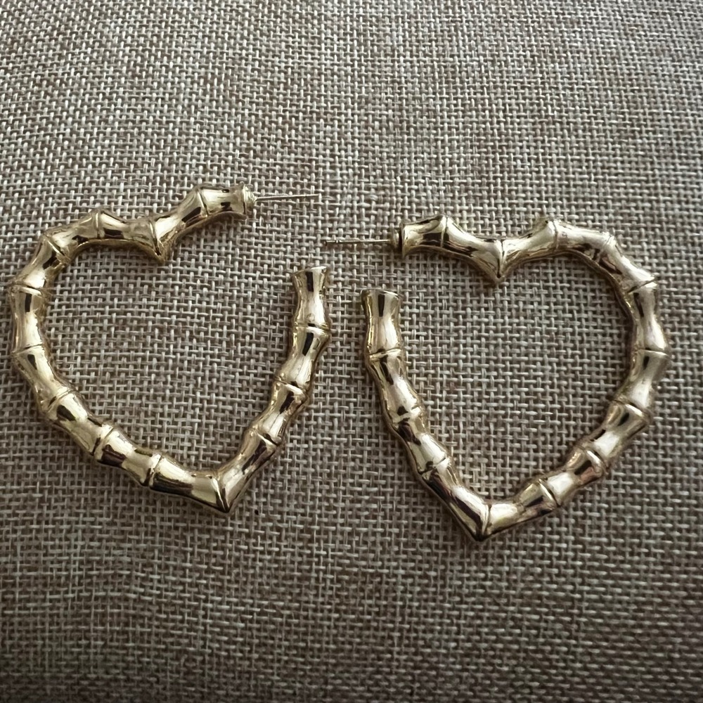 Vintage Gold Tone Bamboo Heart Hoop Earrings 3 Inch Streetwear
